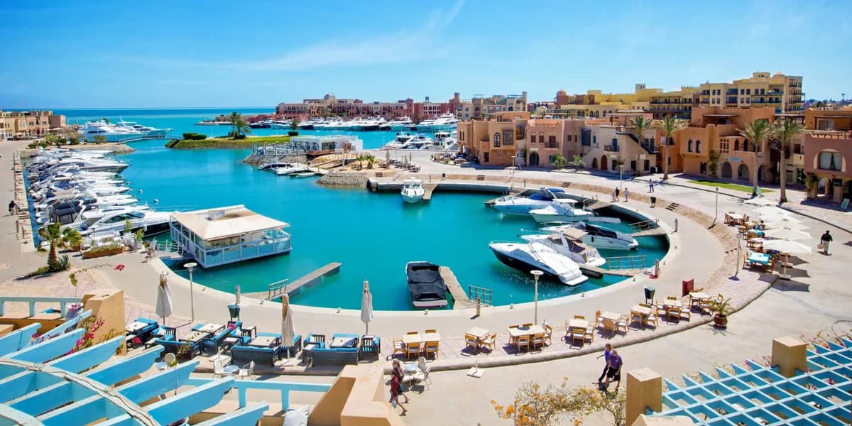 El Gouna - Travel destination with tours and activities