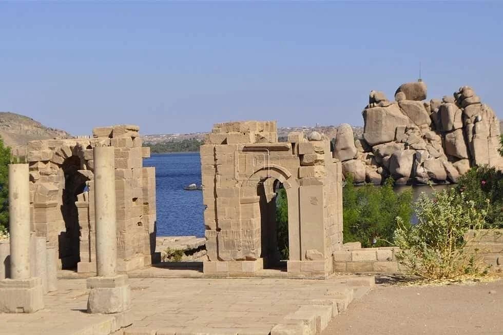 4 days dahabiya nile cruise from aswan to luxor - Image 2