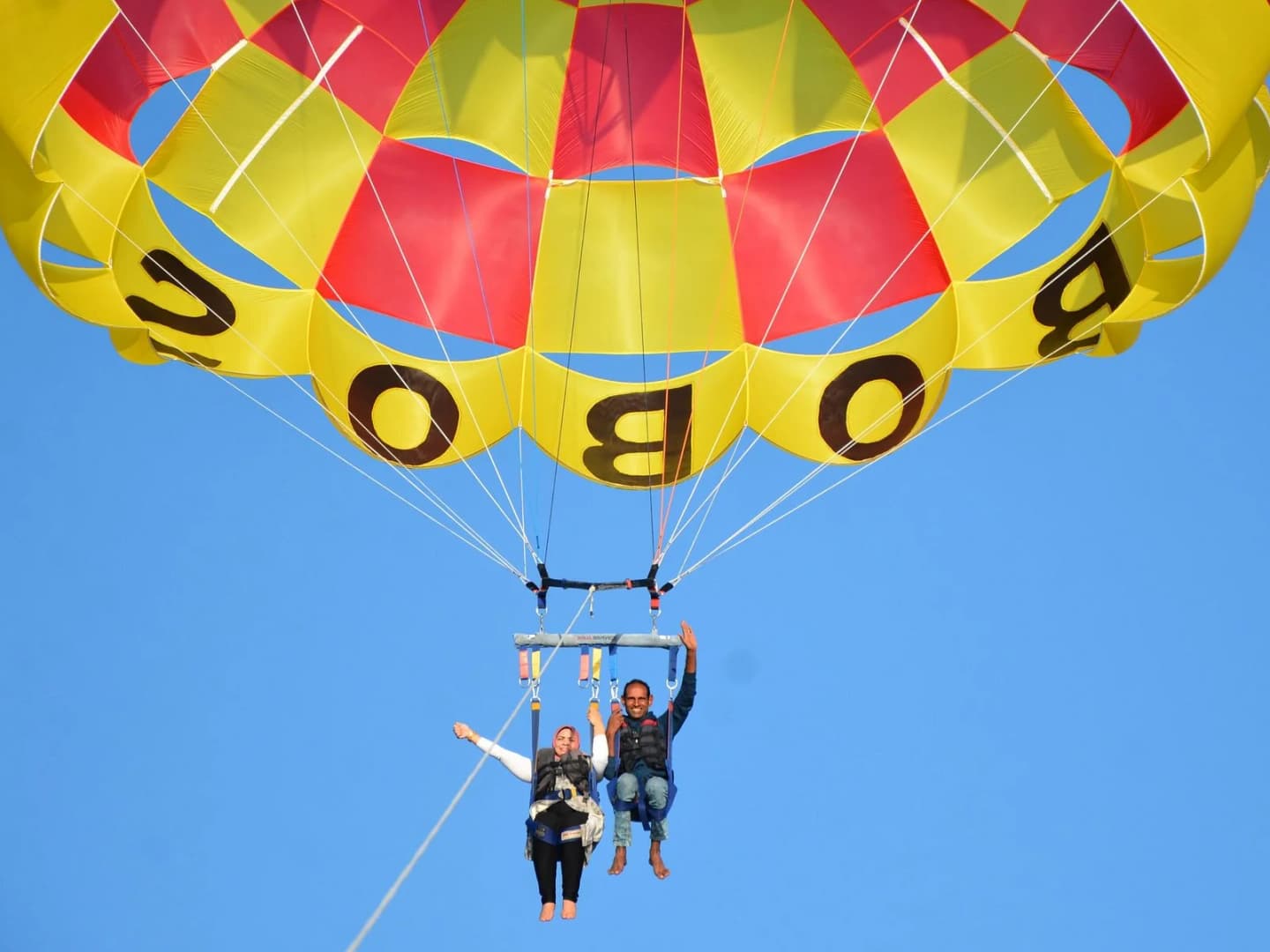fly high thrilling parasailing adventure sharm el sheikh - Image 6