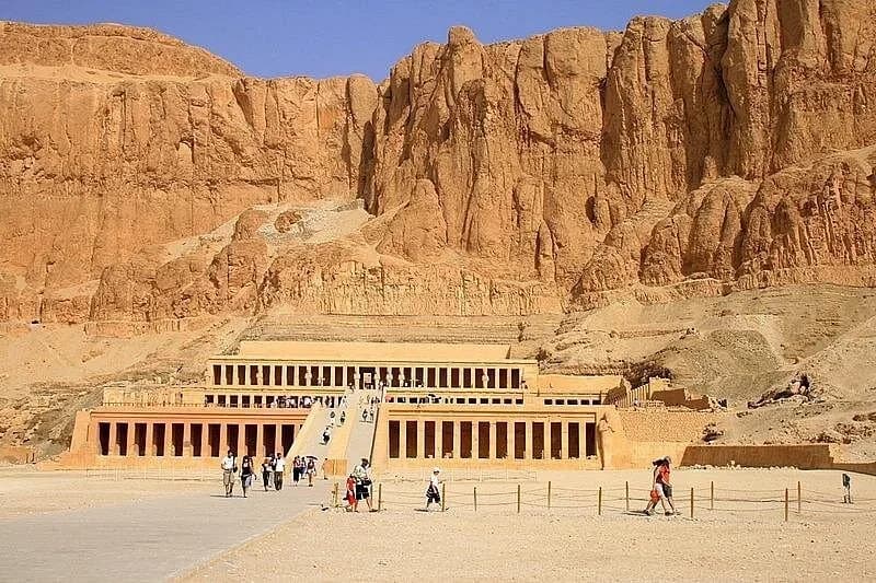 luxor small group full day tour from hurghada - Image 5