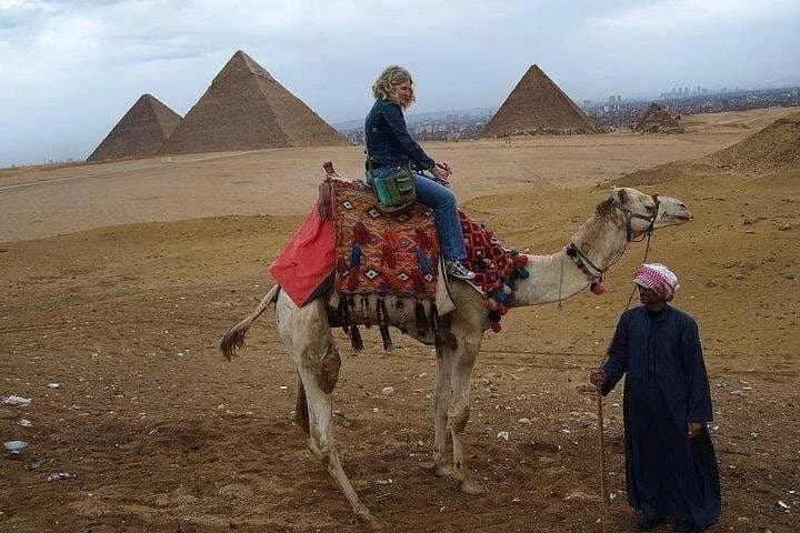 private half day trip to giza pyramids with camel riding - Image 3