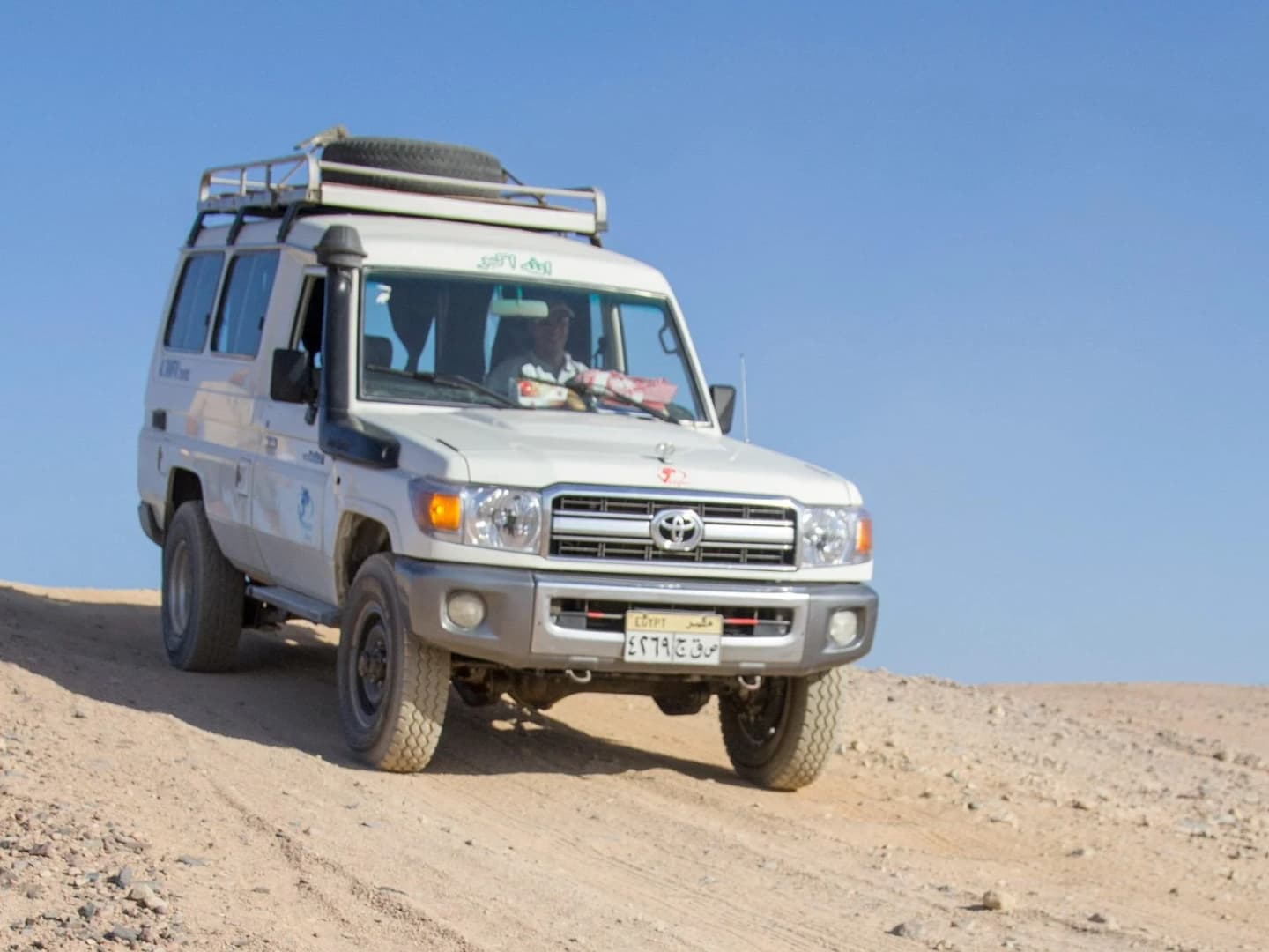 private jeep safari with quad bike buggy dinner and party - Image 4