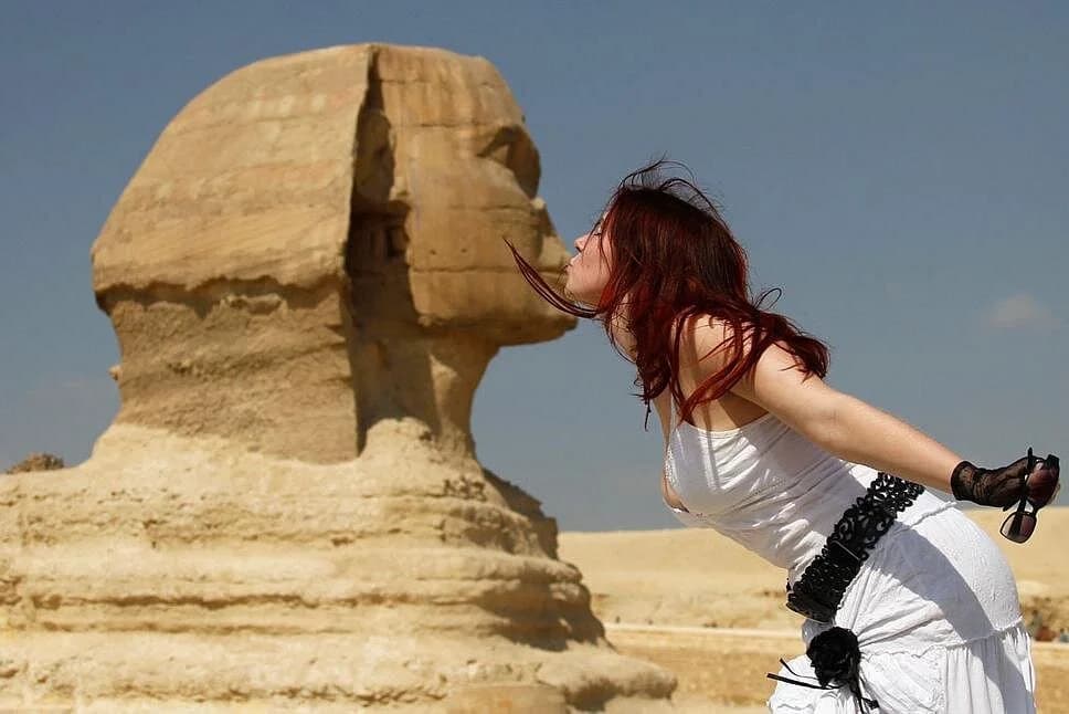 tour in cairo 2 days pyramids museum and hotel hurghada - Image 2