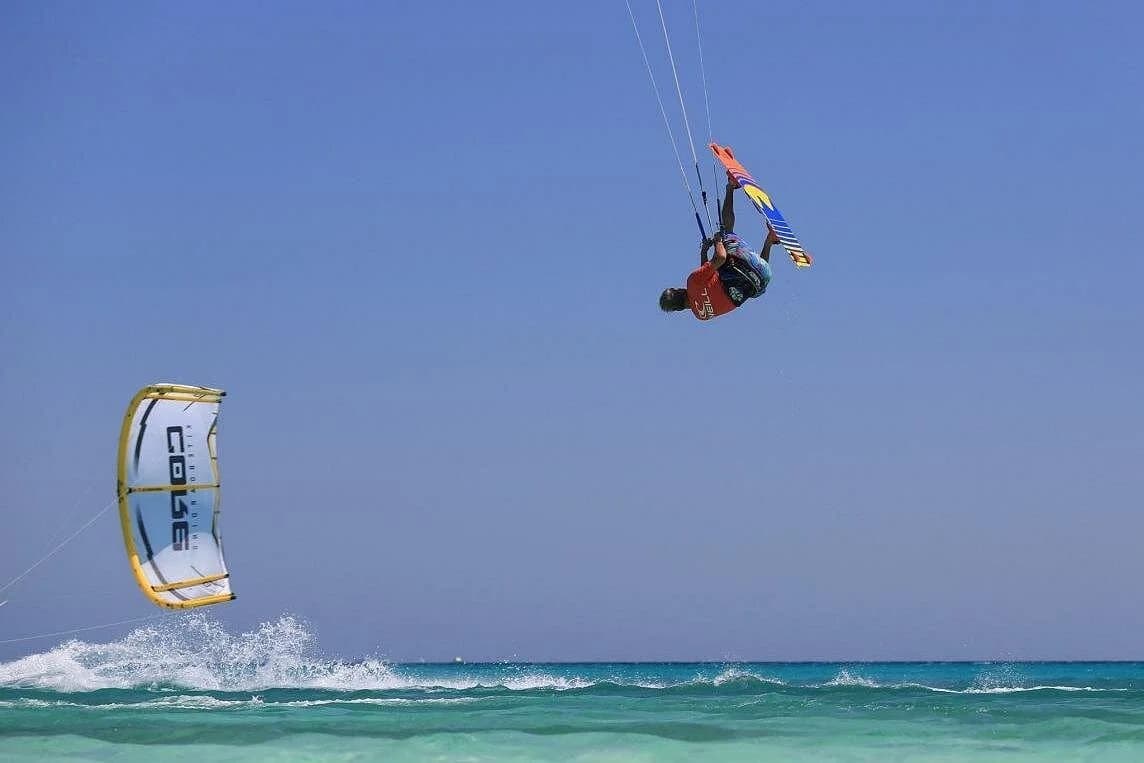 unleash the thrill 3 days kite surfing adventure hurghada - Image 5