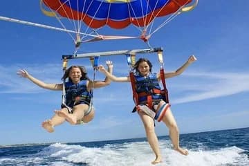 2-Hour Parasailing Adventure in Hurghada - Image 3