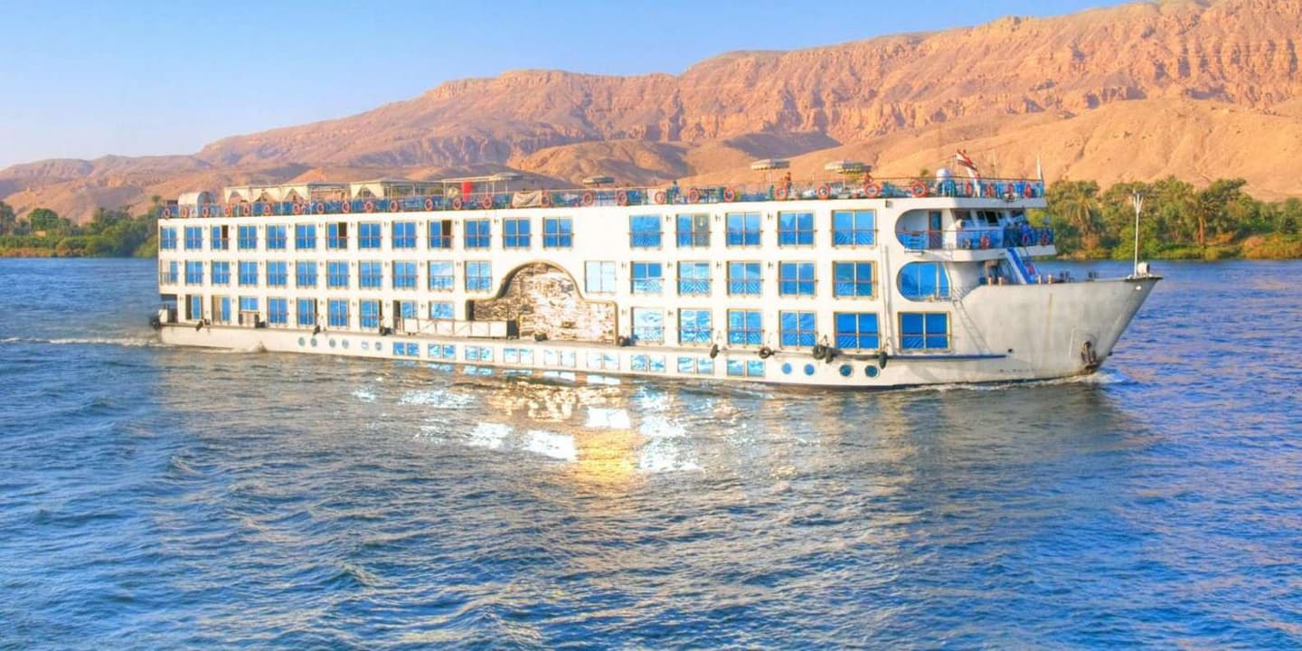 Cairo: All-Inclusive 6-Day Egypt Highlights & Nile Cruise