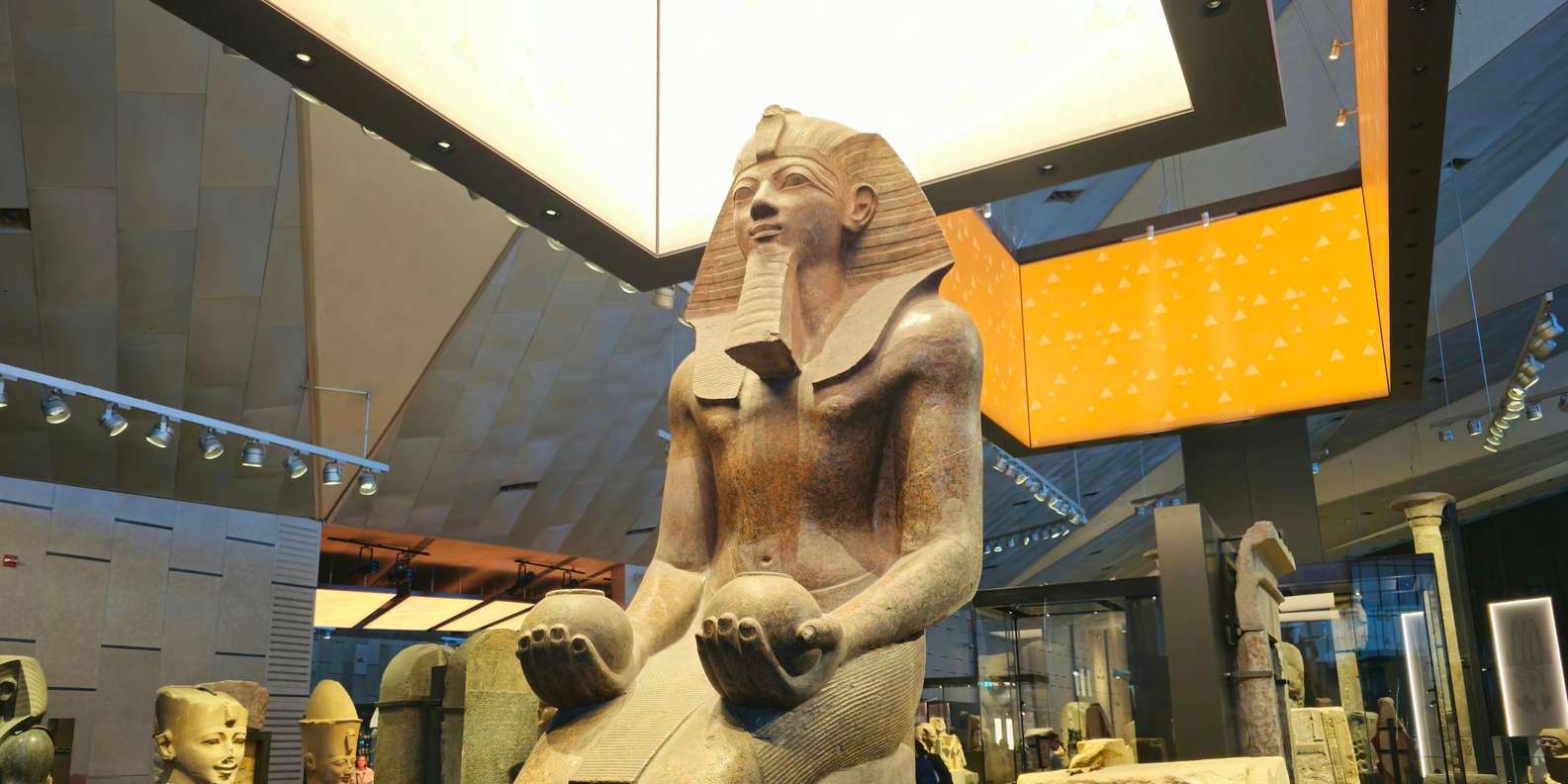 Cairo: Grand Egyptian Museum, Pyramids, Sphinx & Lunch
