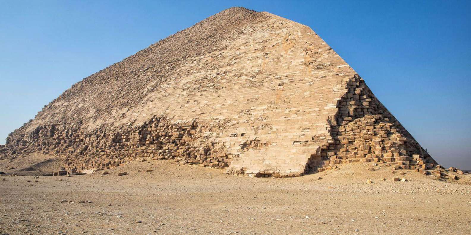 Cairo: Saqqara, Memphis & Dahshur Pyramids Trip