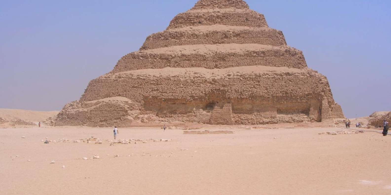 Cairo: Saqqara, Memphis & Dahshur Pyramids Trip