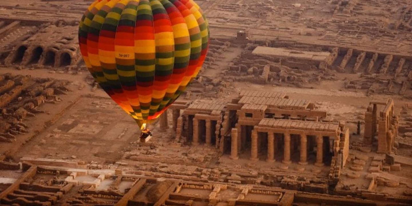 Cairo: Luxor Hot Air Balloon & Temples Flight Trip