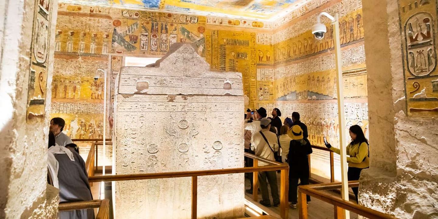 Cairo: Luxor Hot Air Balloon & Temples Flight Trip