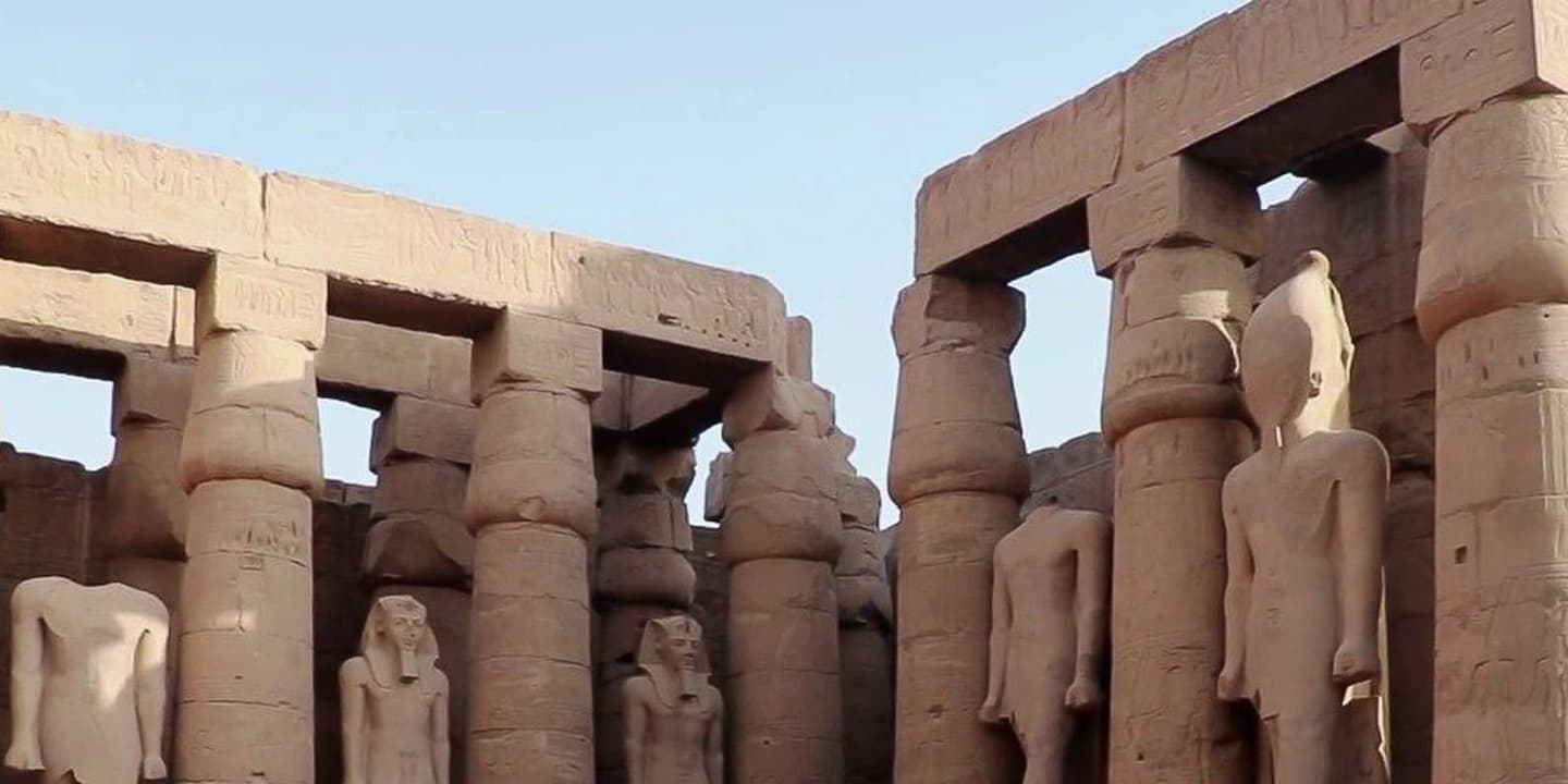 Cairo: Private Luxor Day Trip by Plane, All-Incl