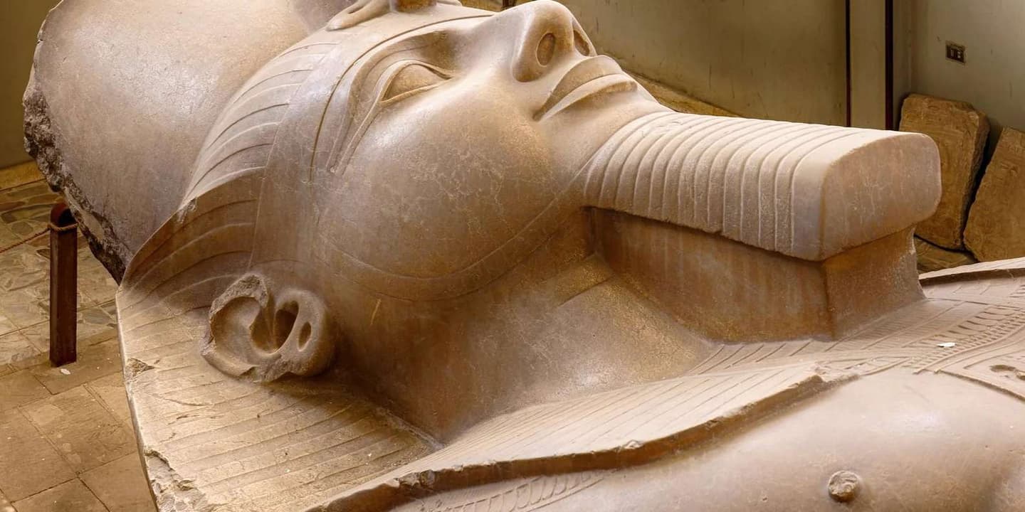 Cairo: Pyramids, Memphis, Saqqara & Dahshur