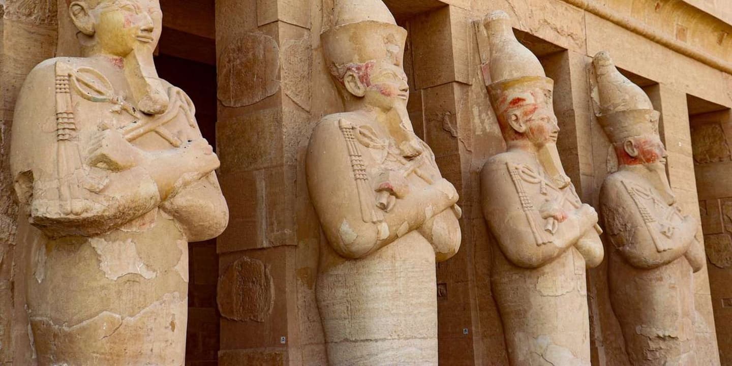 Hurghada: 2-Day Luxor Valley of the Kings & Habu