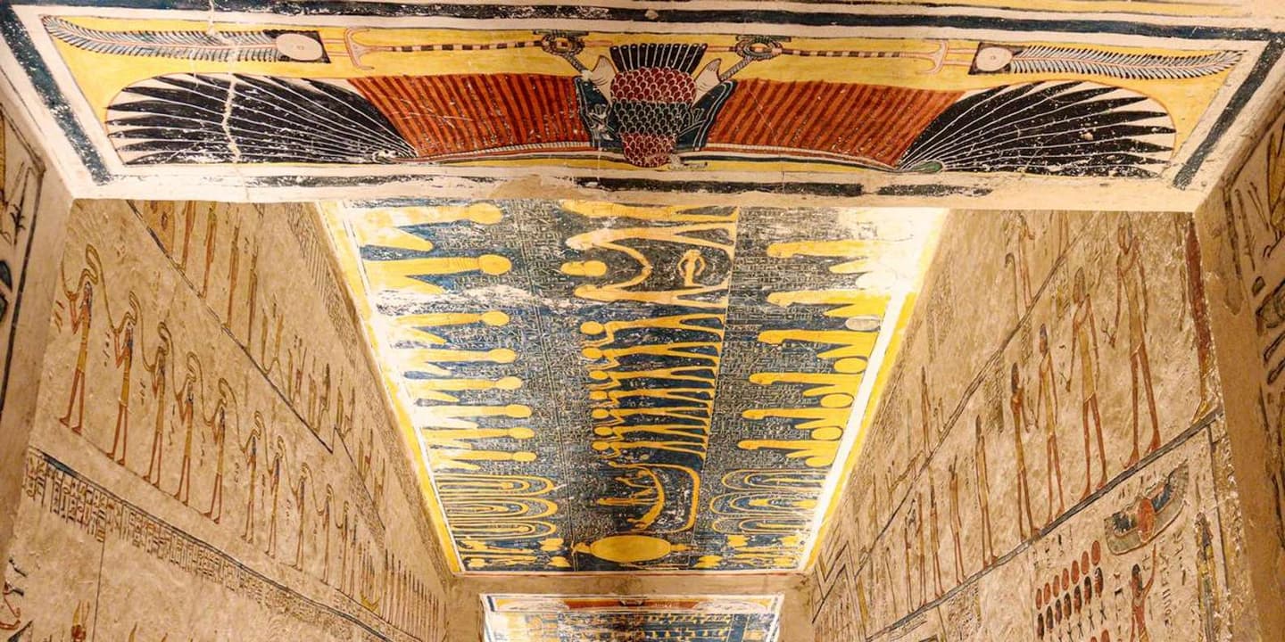 Hurghada: 2-Day Luxor Valley of the Kings & Habu