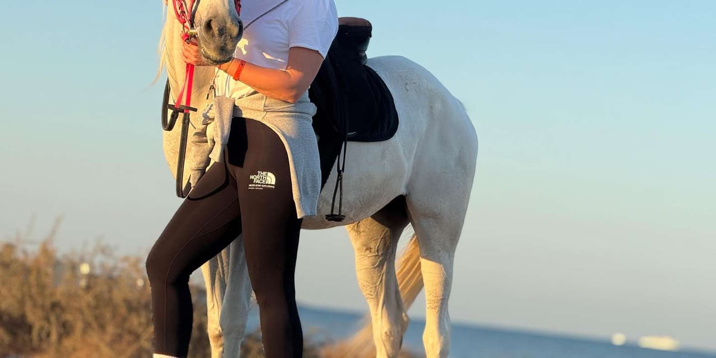 Hurghada: Desert and Beach Horse Riding Adventure