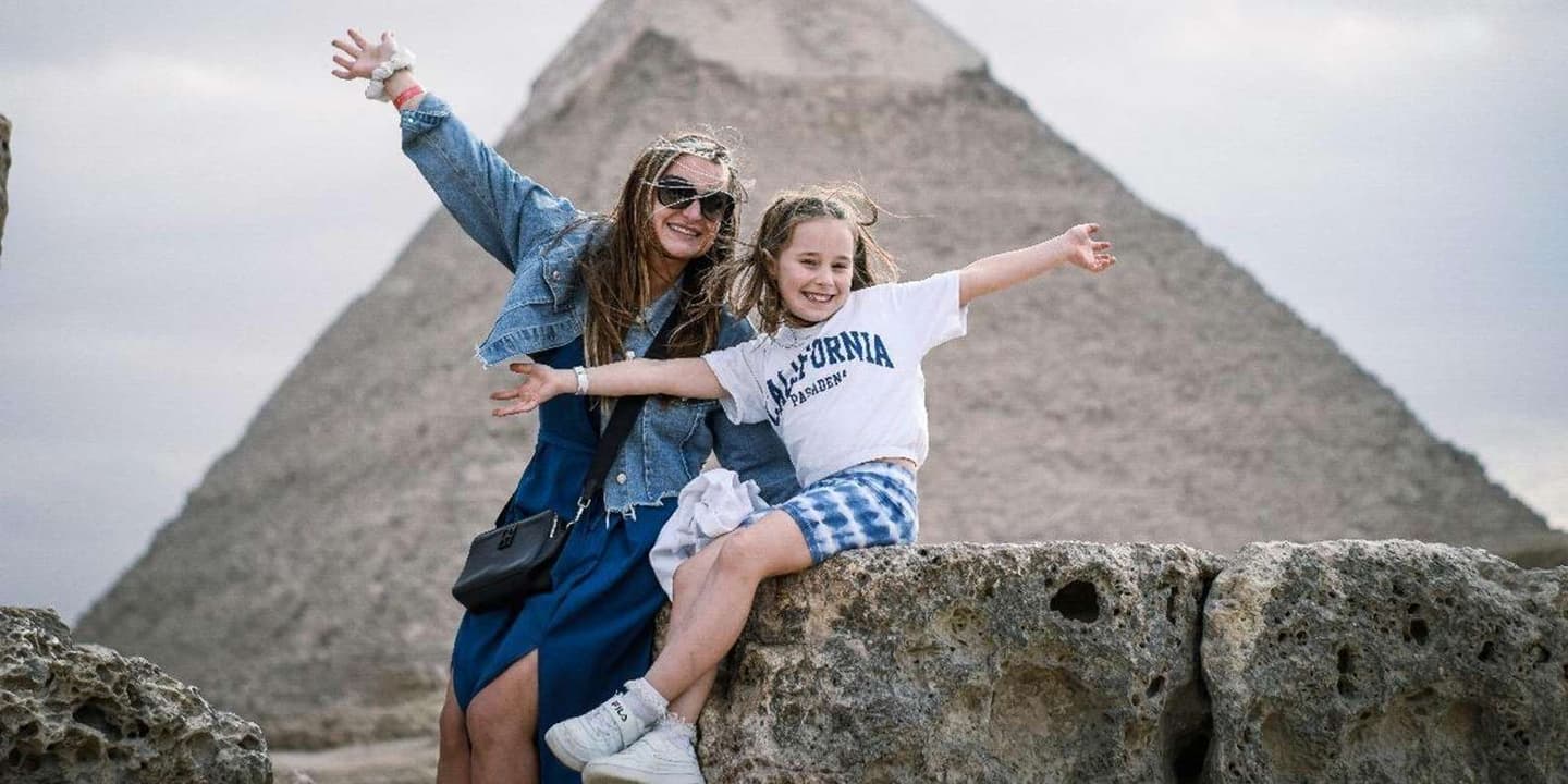 Hurghada: Full-Day Cairo Trip by Plane