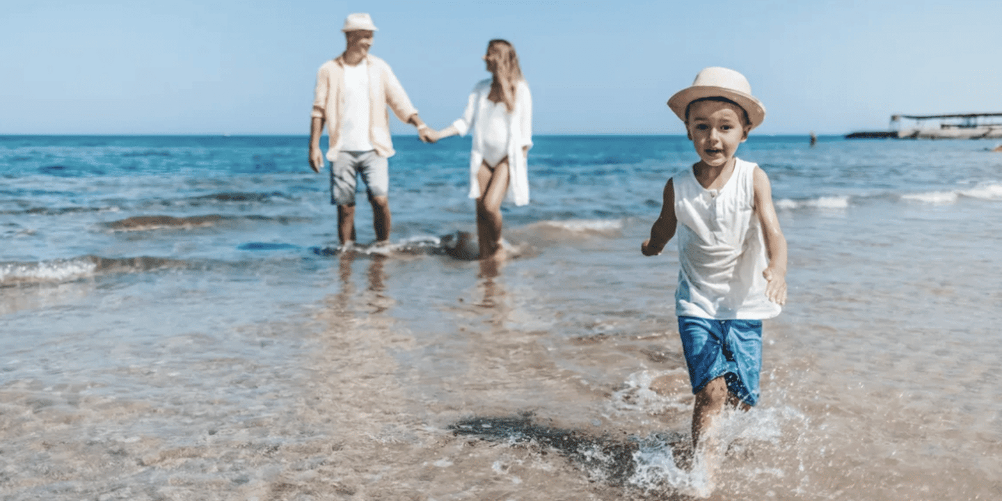 Hurghada: Yacht Snorkelling Trip to Orange Bay