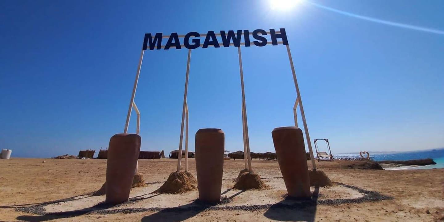 Hurghada: Private Speedboat to Magawish Island