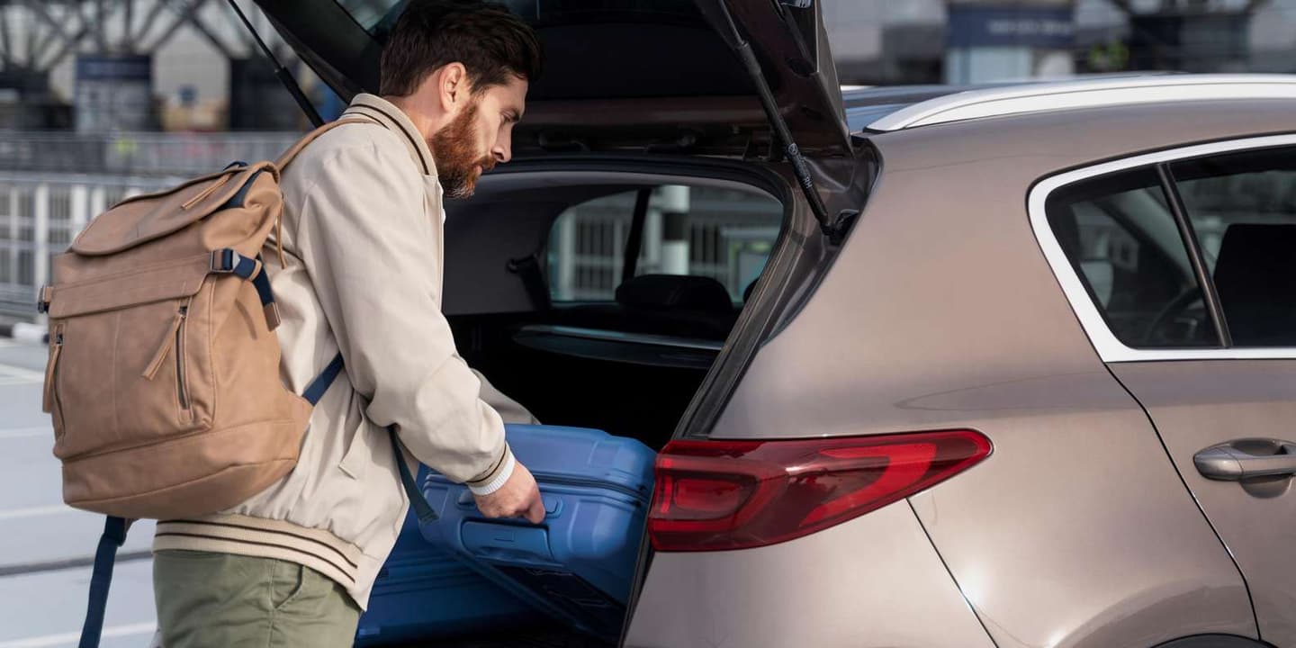 Hurghada: Private One-Way Transfer to Luxor