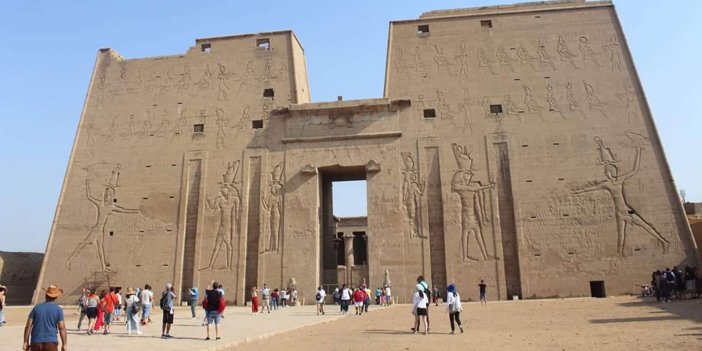 Luxor: 4-Day Nile Cruise with Guided Tours & Abu Simbel