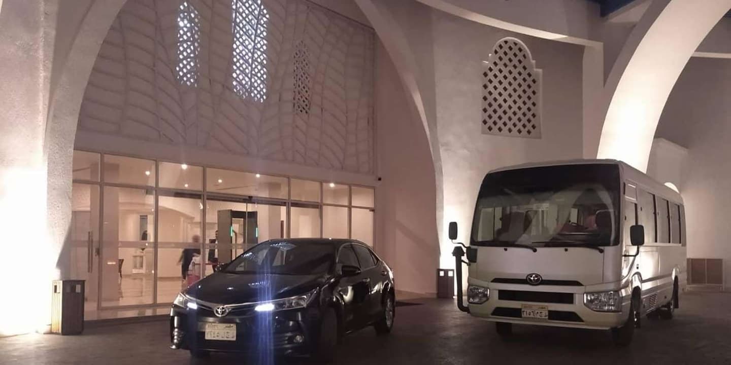 Luxor and Aswan One-Way Private Transfer