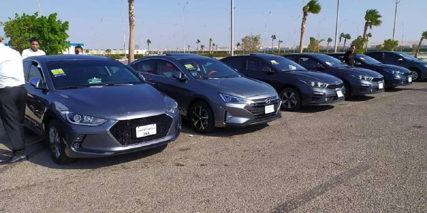 Luxor and Aswan One-Way Private Transfer