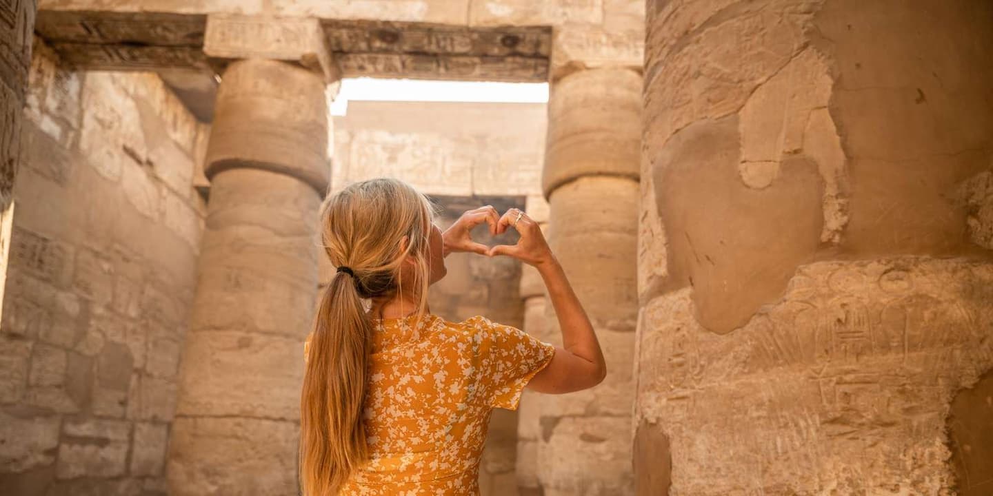 Luxor: Private Guided Tour of Karnak Temple & Ticket