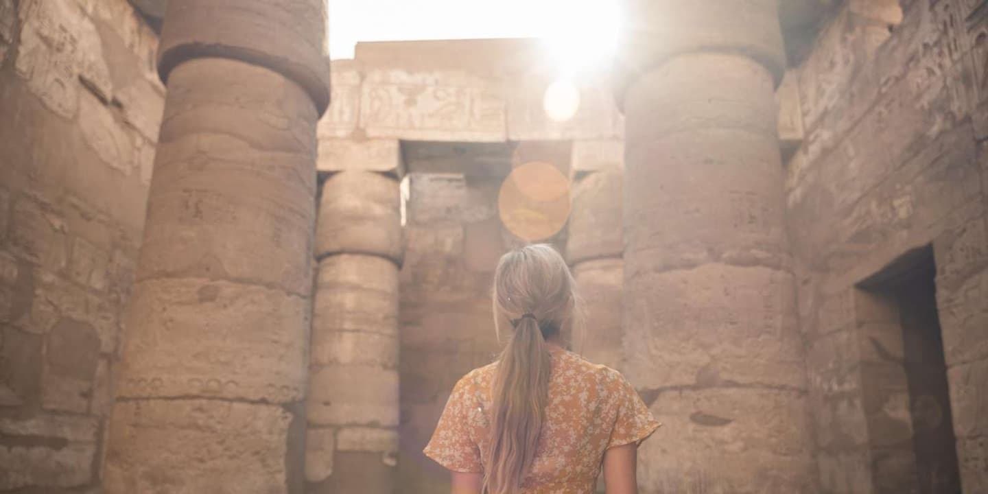 Luxor: Private Guided Tour of Karnak Temple & Ticket