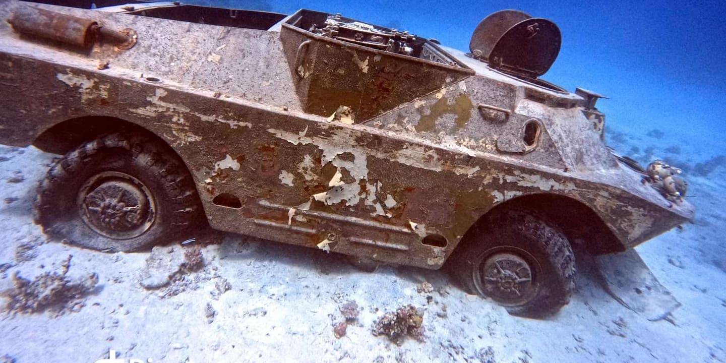 Hurghada: Red Sea Military Museum scuba dive