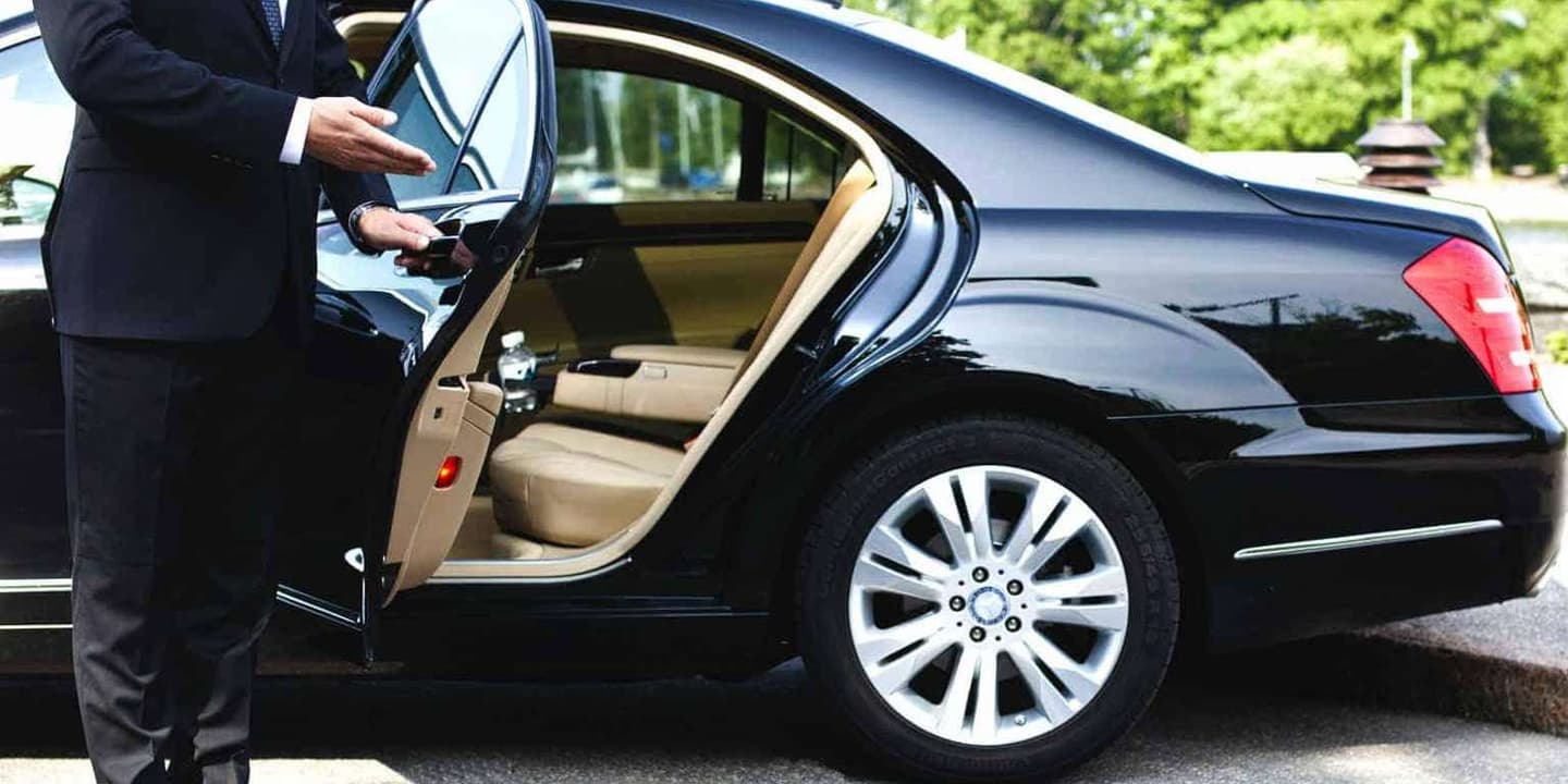 Private transfer from Aswan to Luxor