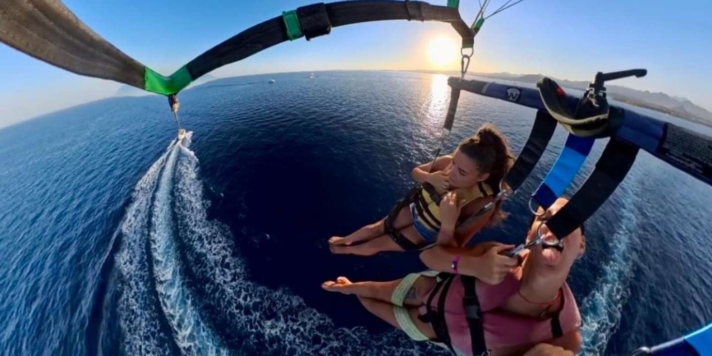 Sharm El Sheikh: Red Sea Parasailing Experience