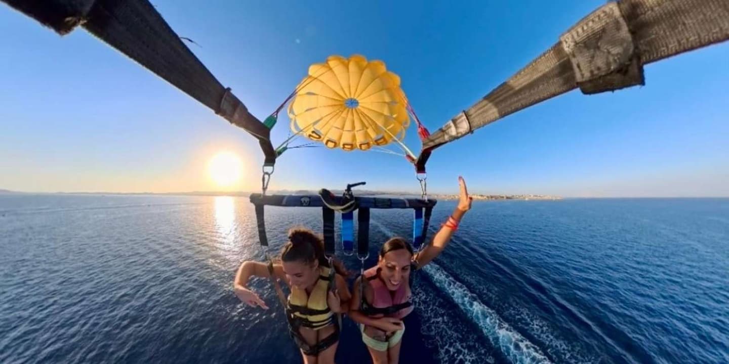 Sharm El Sheikh: Red Sea Parasailing Experience
