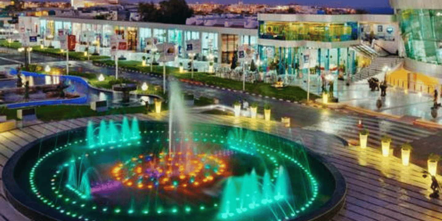 Sharm El Sheikh: Private Transfer to Soho Square