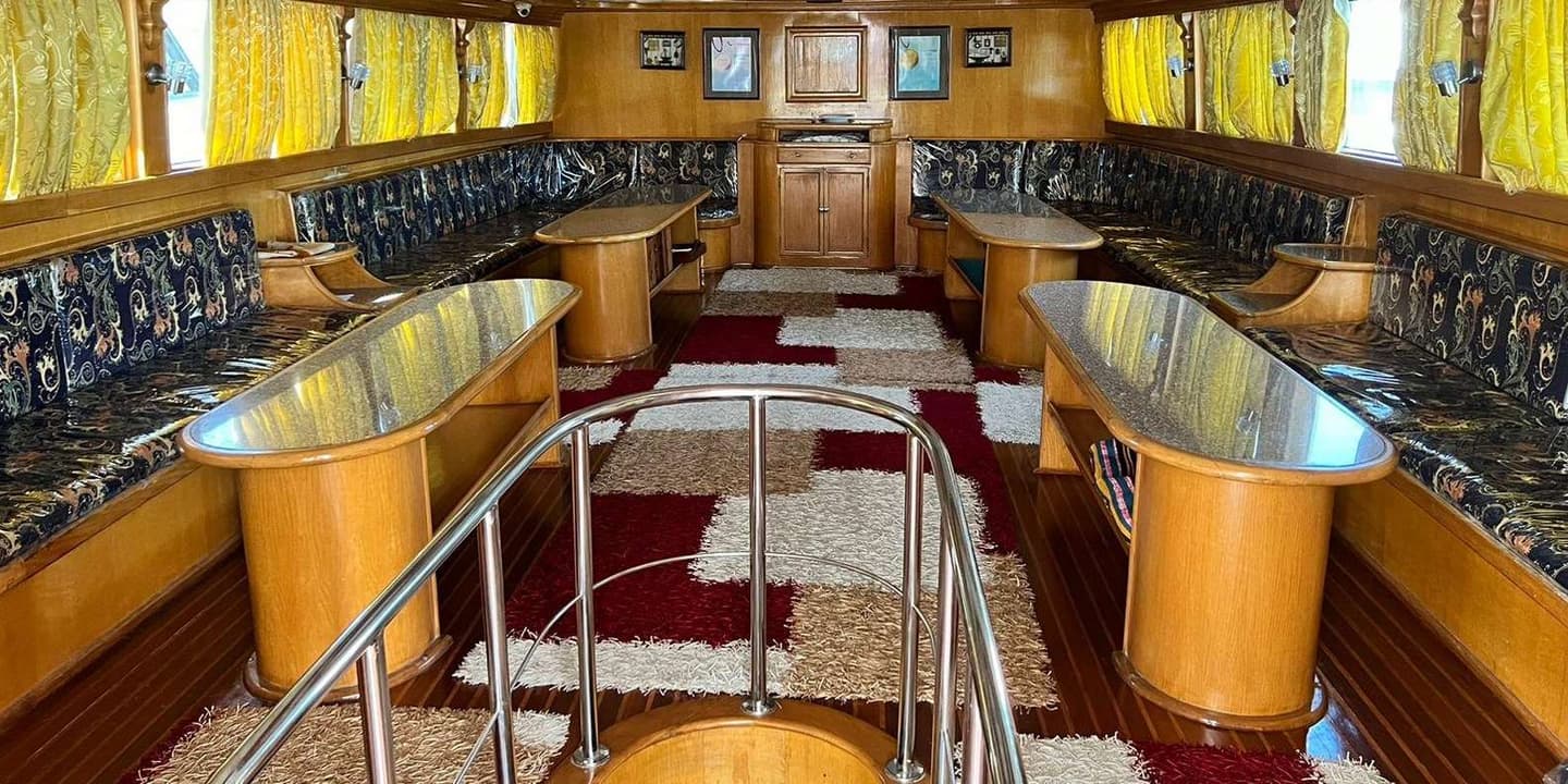 Sharm: Luxury Private Yacht with Optional Lunch & Drinks