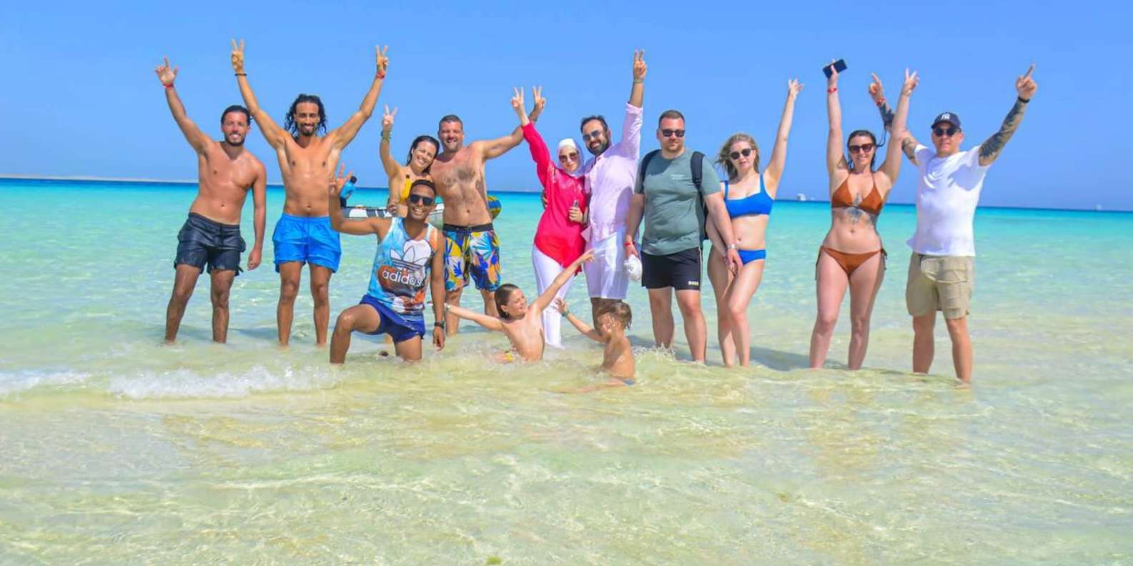 Sharm: VIP Snorkelling Cruise with International Lunch