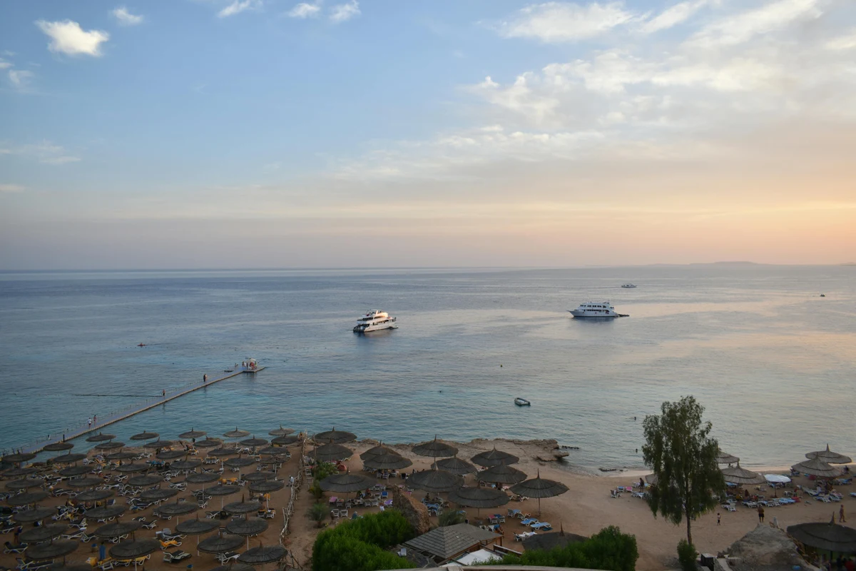 Best Snorkeling Spots in Hurghada: Top Reefs Ranked (Local Criteria)