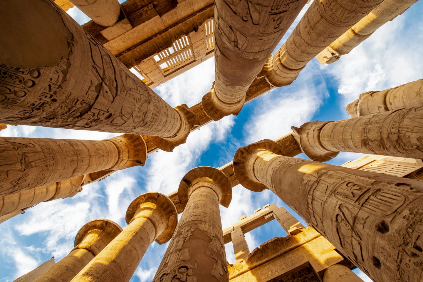 Luxor - Travel destination with tours and activities