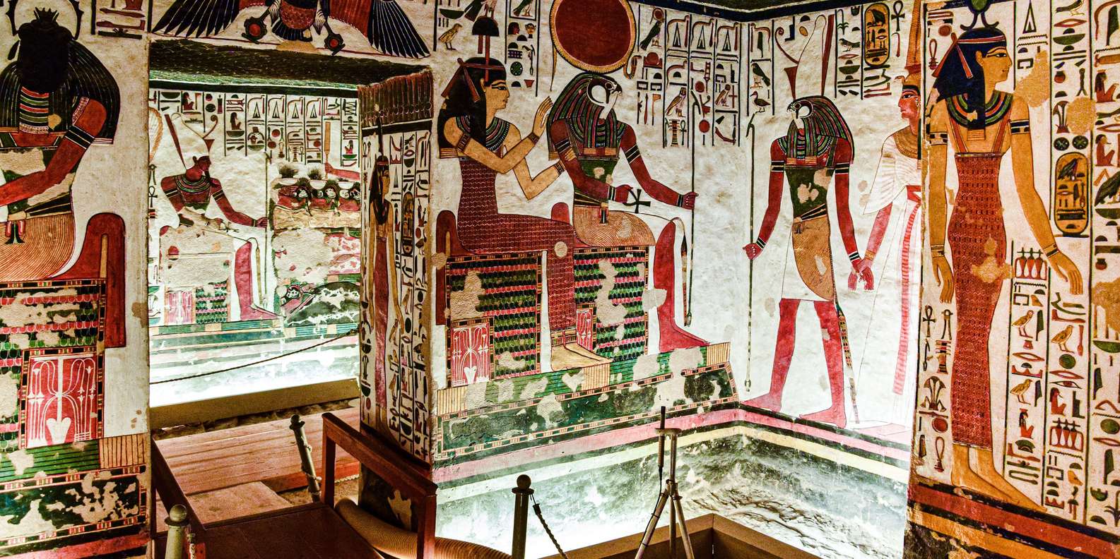 Hurghada: Private Luxor Temples & Valley of the Kings