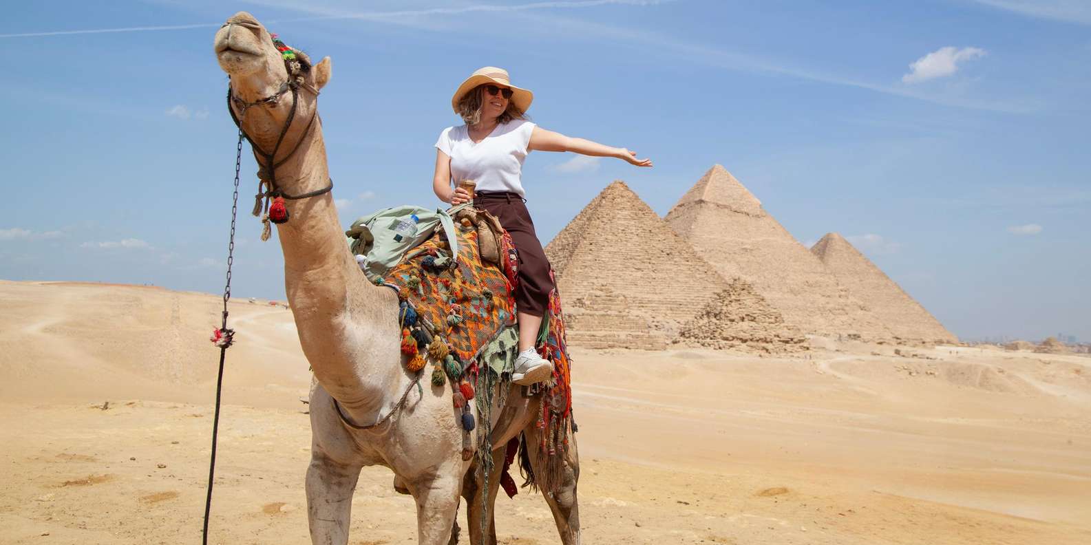 Sharm El Sheikh: Giza Pyramids, Museum & Bazaar
