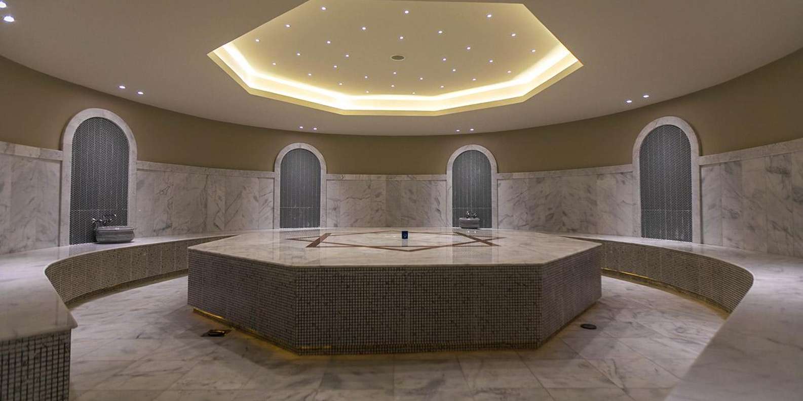 Hurghada: Turkish Hammam & Massage Experience