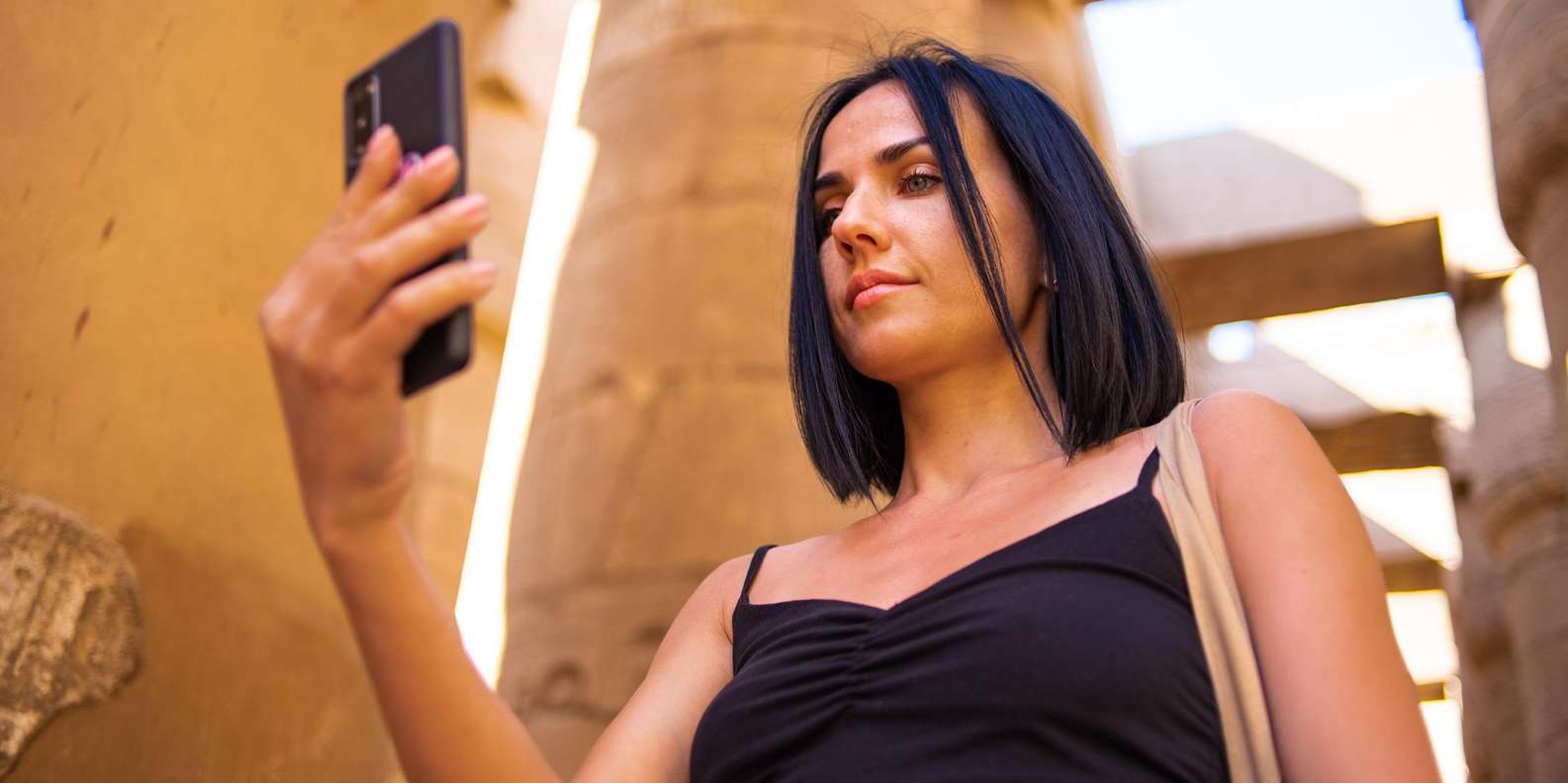 Luxor: Private Guided Tour of Karnak Temple & Ticket