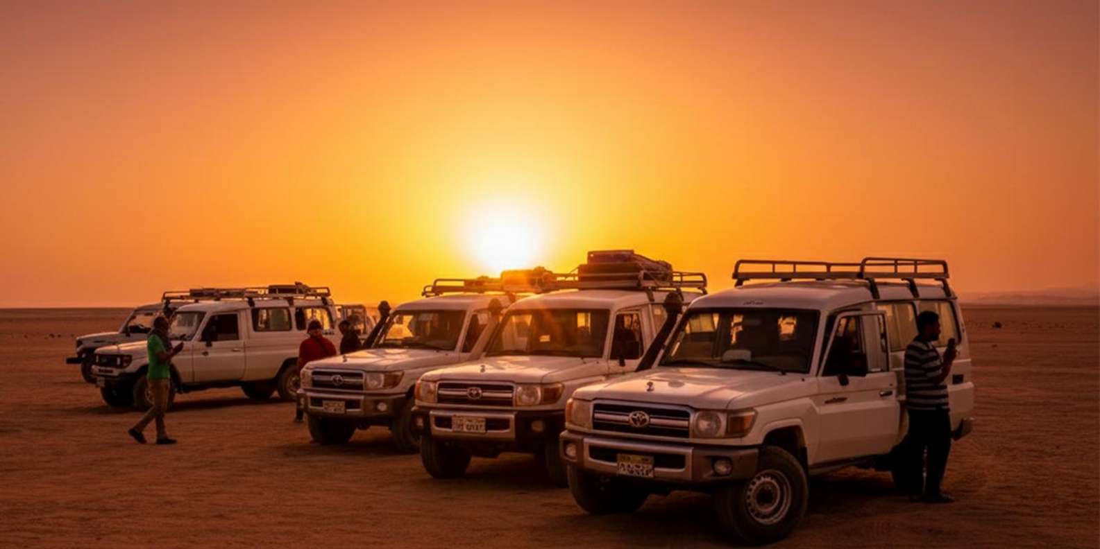 Makadi Bay: Mega Jeep, ATV, Buggy, Camel, Dinner & Show