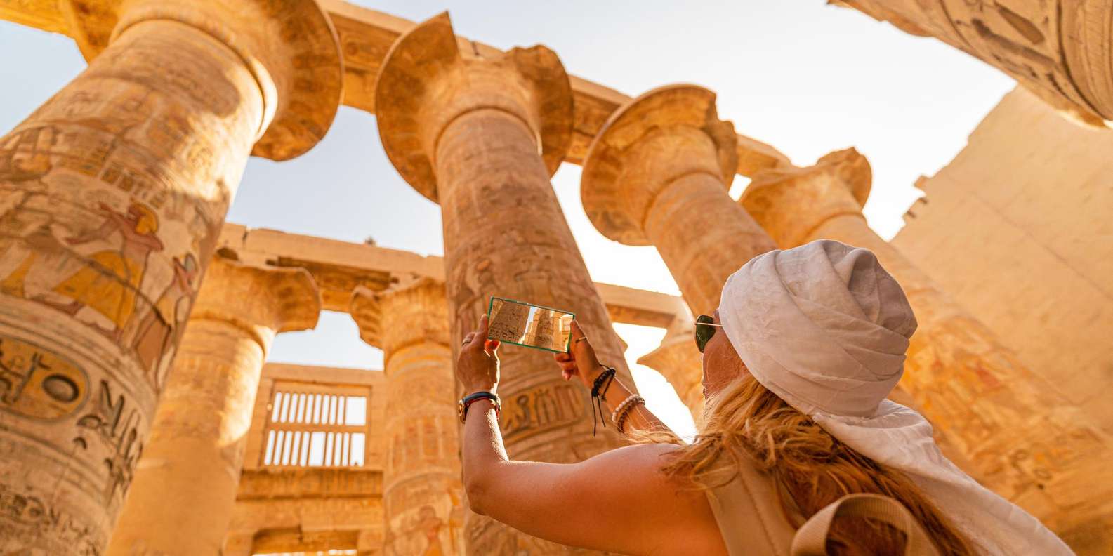 Luxor: 2-Day Adventure with Balloon & Felucca