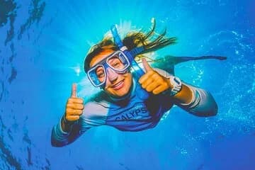 Spend the day snorkeling - Image 1
