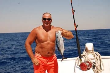 4-Hour Fishing and Snorkelling by Speedboat in Hurghada - Image 1