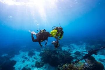Beginner Scuba Diving Experience Two Dives Lunch in Marsa Alam - Image 1