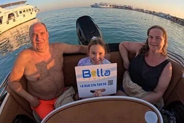 4-Hour Hurghada Islands Private Speedboat & Parasailing Adventure - Image 1