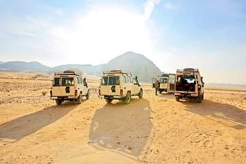 Hurghada Bedouin Village Sunrise Tour with Breakfast & Transfer - Image 1