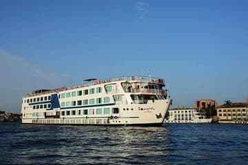 4 Days 3 Nights Nile Cruise From Hurghada By Bus - Image 1